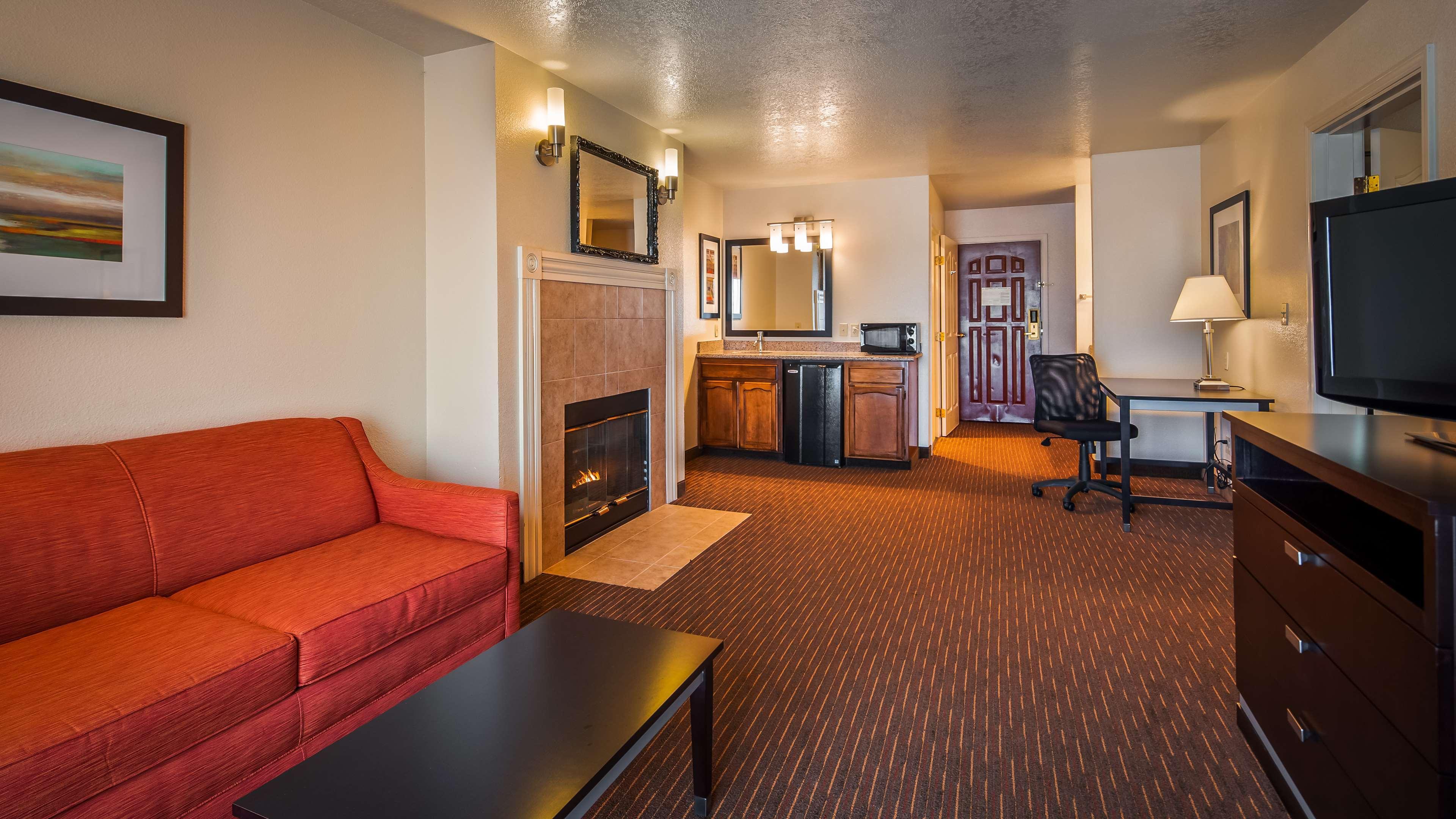 Best Western Luxury Inn Tracy Exterior foto